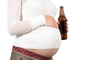 Можно ли беременным безалкогольное пиво в третьем триместре