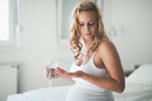 Можно ли валерьянку беременным в первом триместре