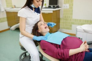 33 неделя беременности можно ли лечить зубы