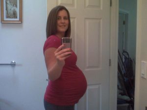 Живот на 31 неделе беременности