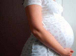 37 неделя беременности тянет поясницу