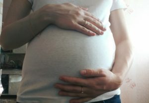 30 неделя беременности колит живот