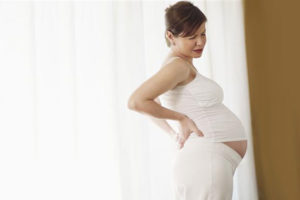 7 неделя беременности болит поясница